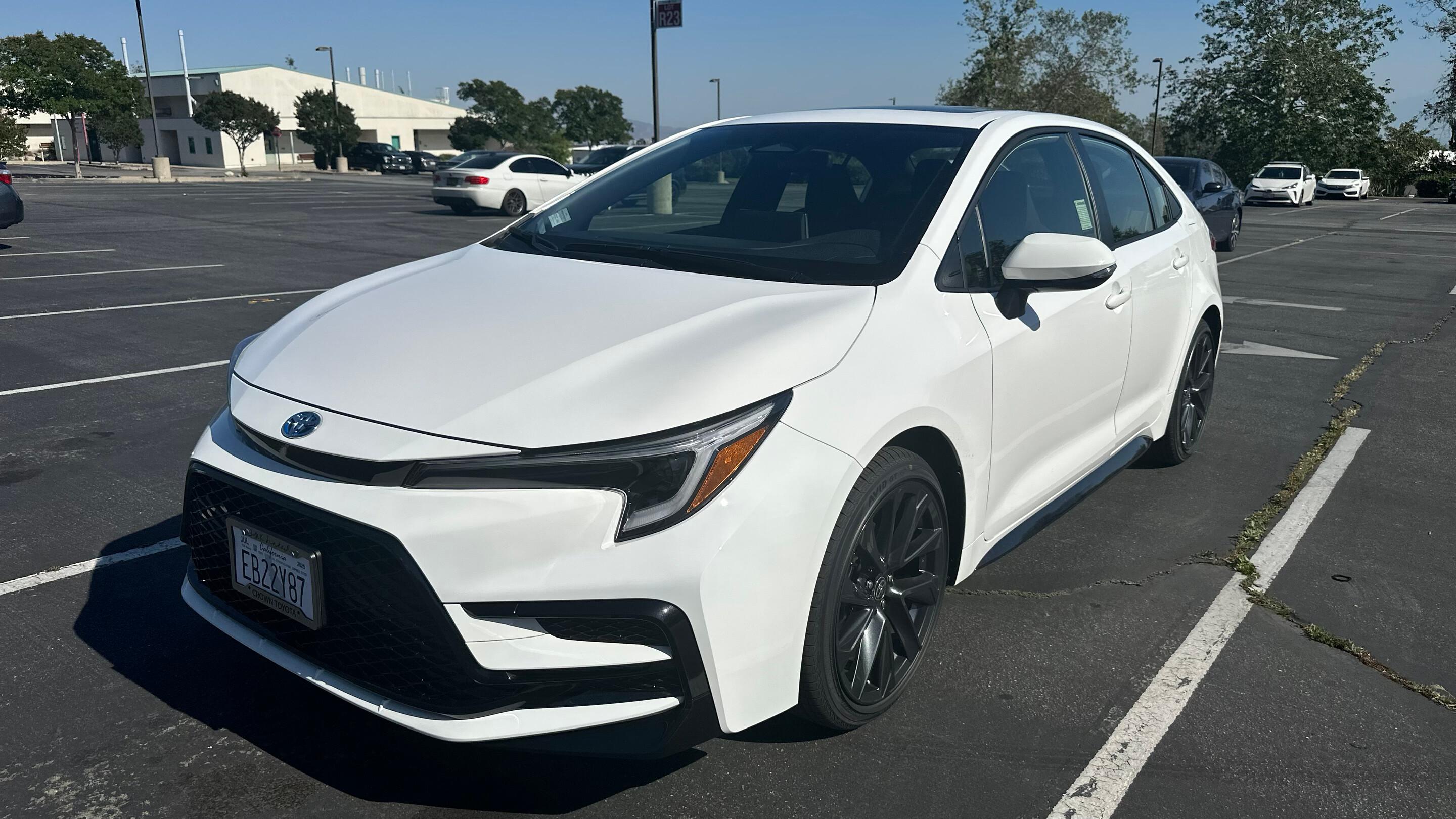 Toyota Corolla Hybrid 2025 in Ontario, CA