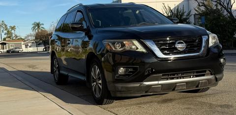 Nissan Pathfinder 2017