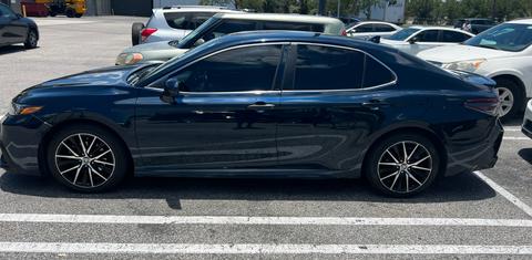 Toyota Camry 2021
