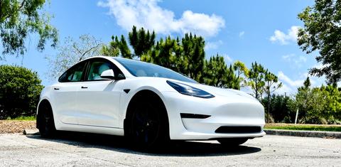 Tesla Model 3 2023