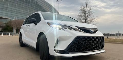 Toyota Sienna 2024