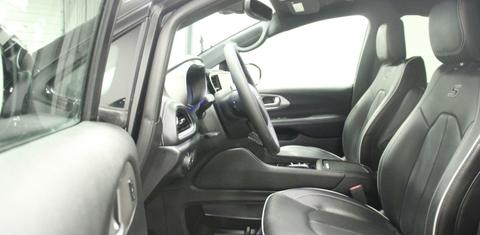 Chrysler Pacifica 2022