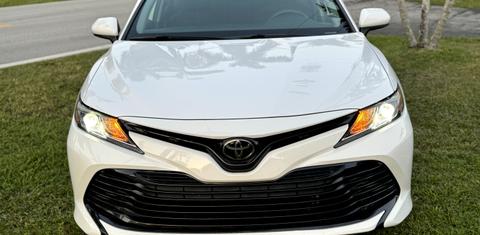 Toyota Camry 2019