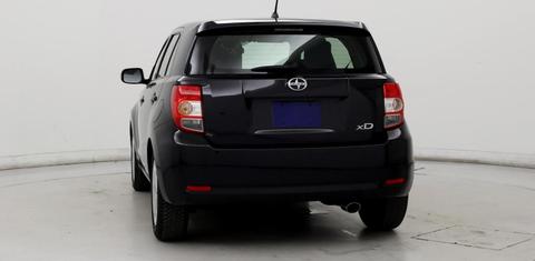 Scion xD 2013