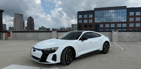 Audi RS e-tron GT 2024