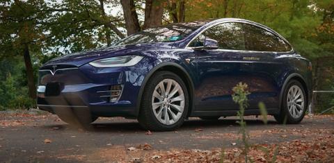 Tesla Model X 2020