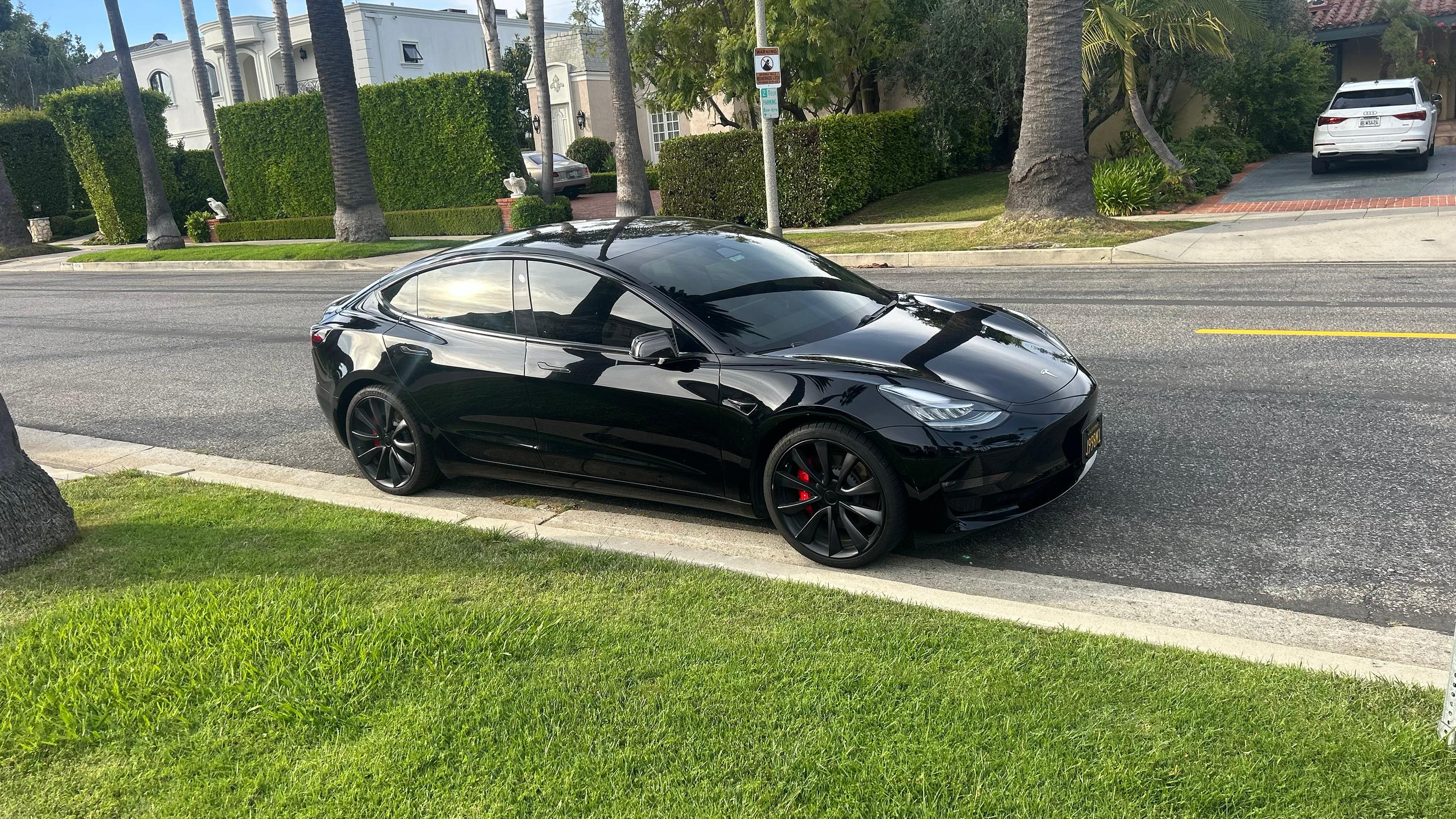 Tesla Model 3 2020 in Beverly Hills, CA