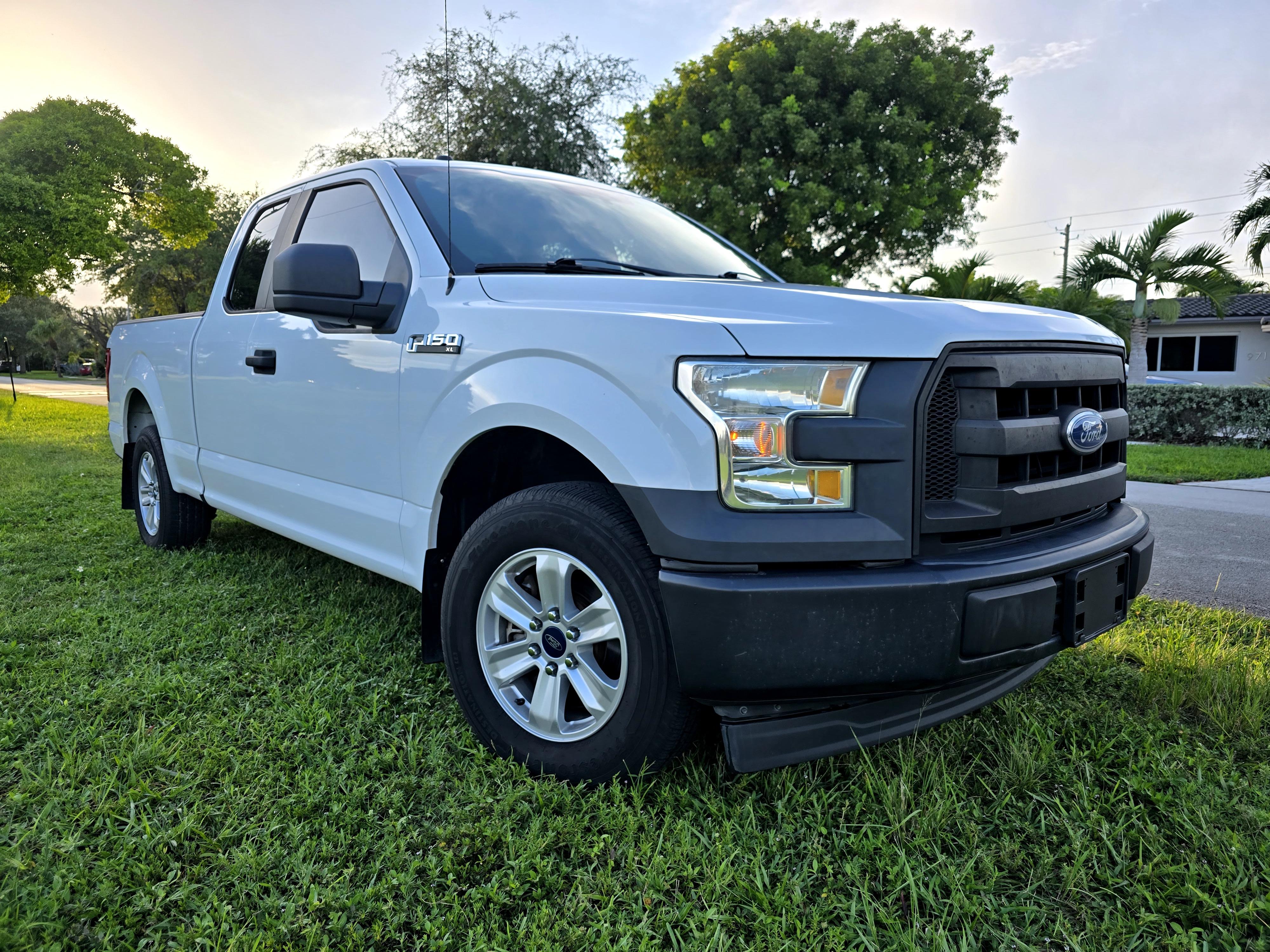 Ford F-150 2017 in Hialeah, FL