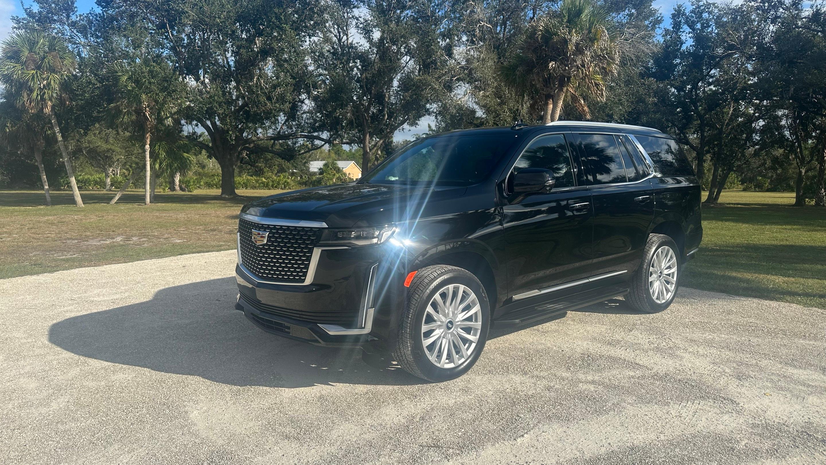 Cadillac Escalade 2023 in 