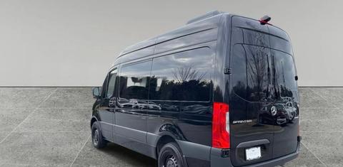 Mercedes-Benz Sprinter 2024