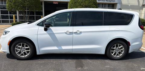 Chrysler Pacifica 2024