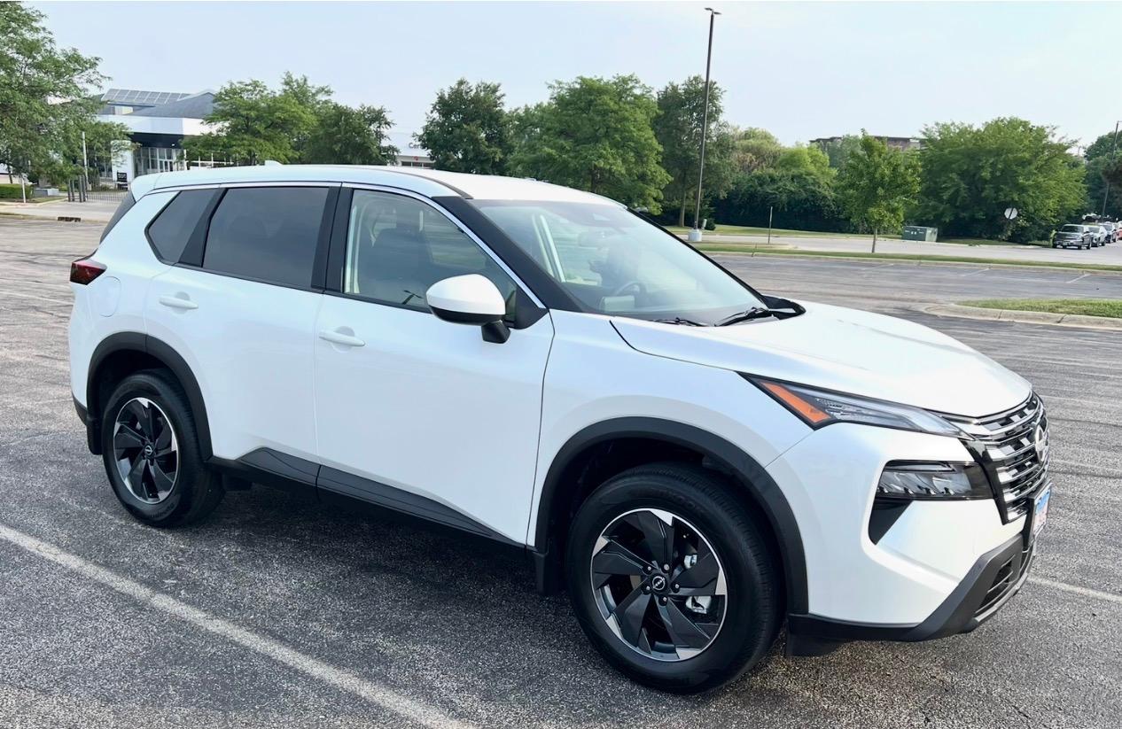 Nissan Rogue 2025 in Chicago, IL