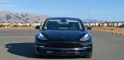 Tesla Model 3 2019