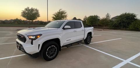 Toyota Tacoma 2024