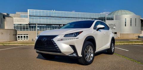 Lexus NX 2019