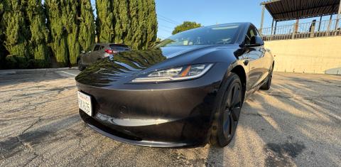 Tesla Model 3 2025