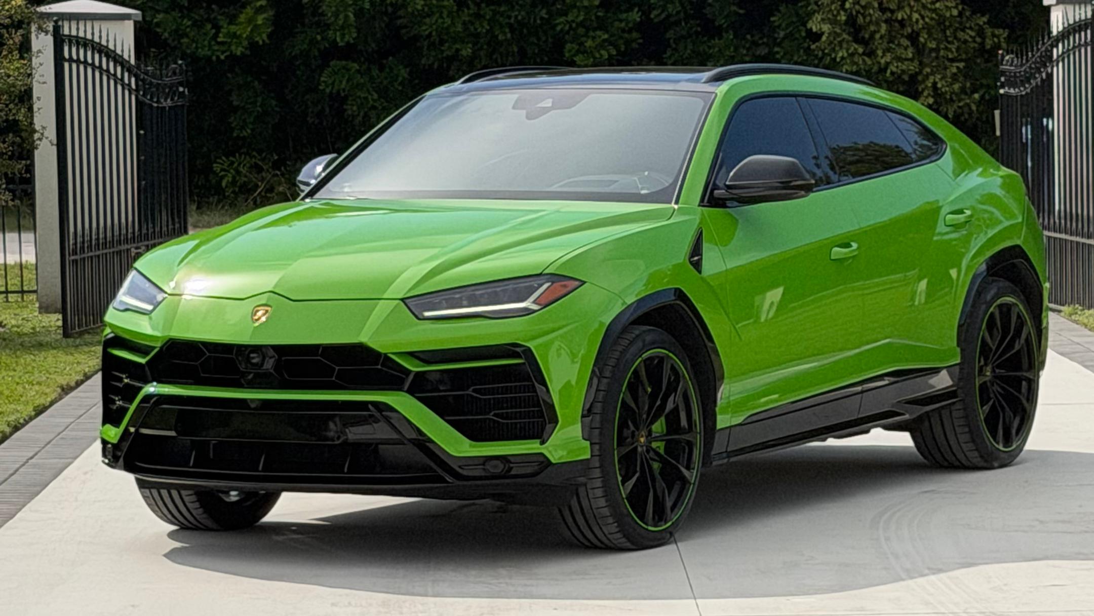 Lamborghini Urus 2021 in Palmetto, FL