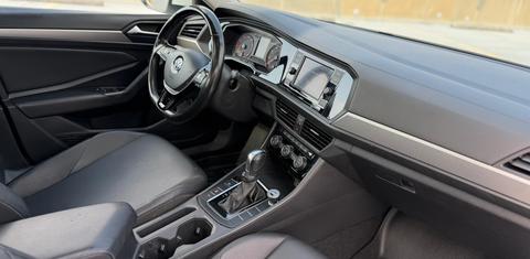 Volkswagen Jetta 2019