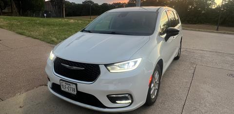 Chrysler Pacifica 2024