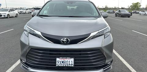 Toyota Sienna 2026