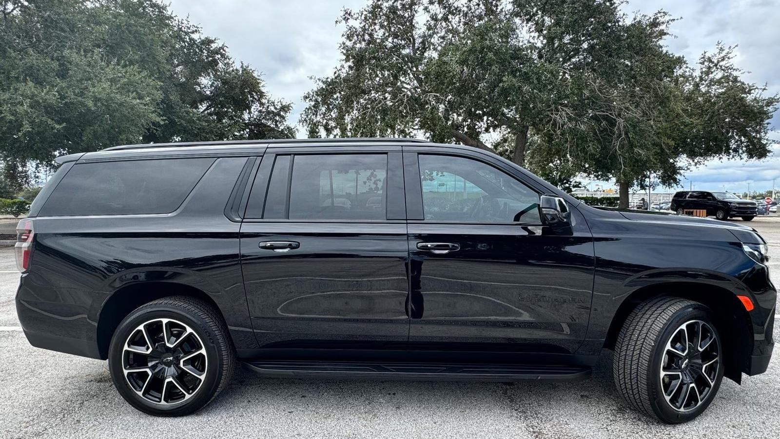 Chevrolet Suburban 2024 in Buffalo, NY