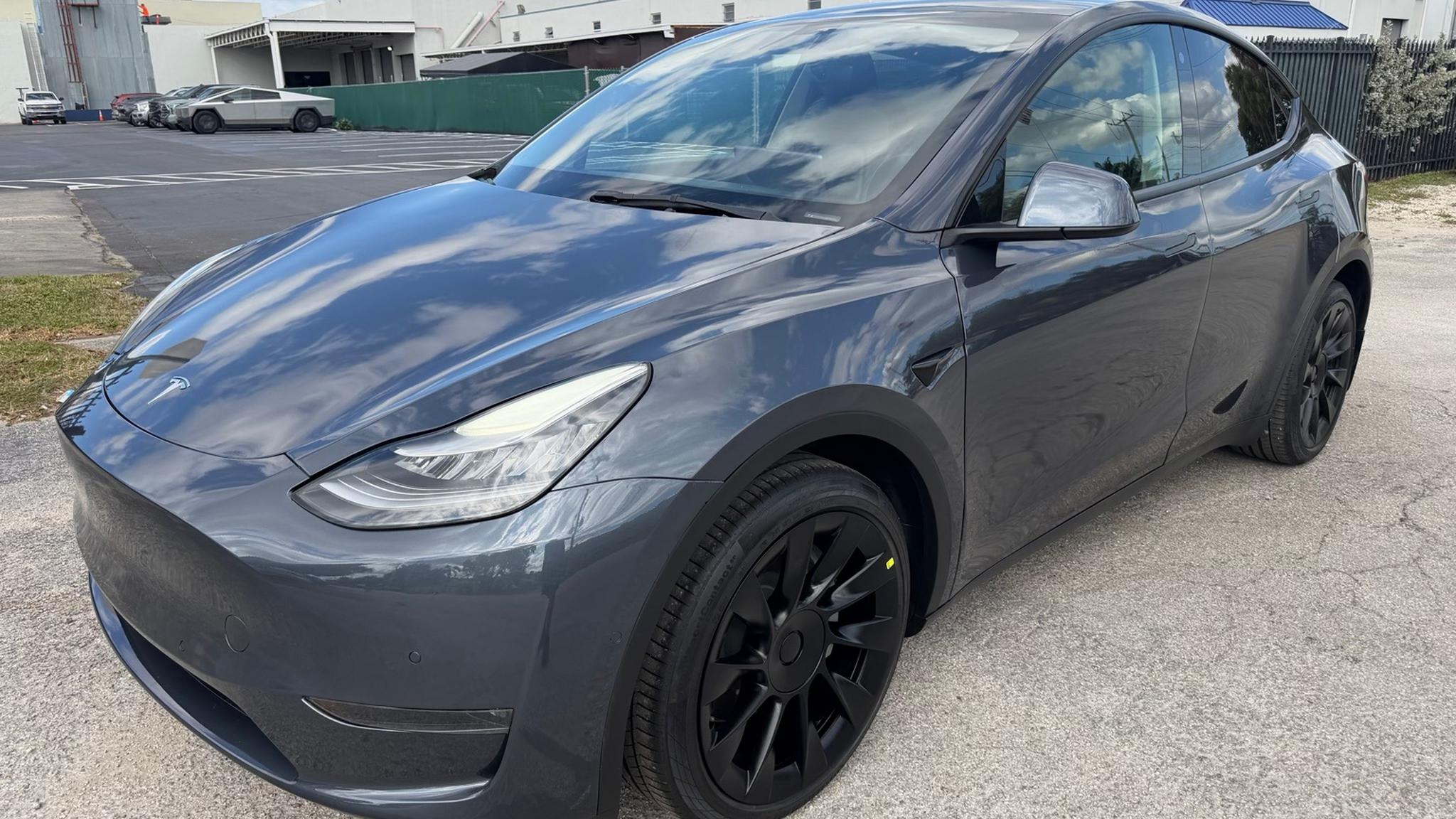 Tesla Model Y 2021 in 