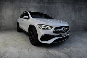 Mercedes-Benz GLA-CLASS 2022 in Greenvale