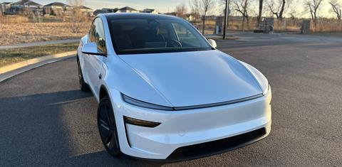 Tesla Model Y 2026