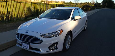 Ford Fusion Hybrid 2019