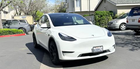 Tesla Model Y 2021
