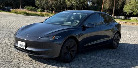 Tesla Model 3 2025