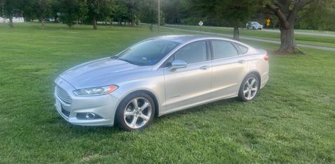 Ford Fusion Hybrid 2014