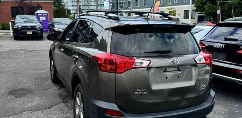 Toyota RAV4 2015