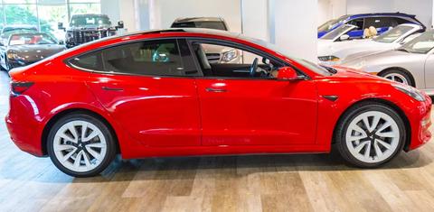 Tesla Model 3 2021
