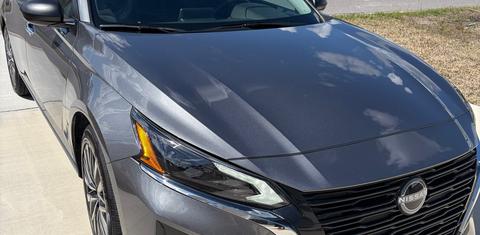 Nissan Altima 2025
