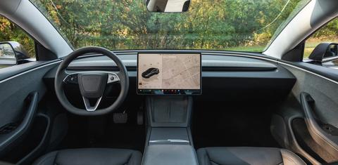 Tesla Model 3 2025