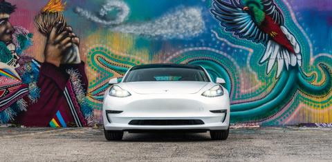 Tesla Model 3 2022