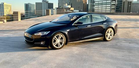 Tesla Model S 2013