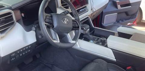 Toyota Sequoia 2023