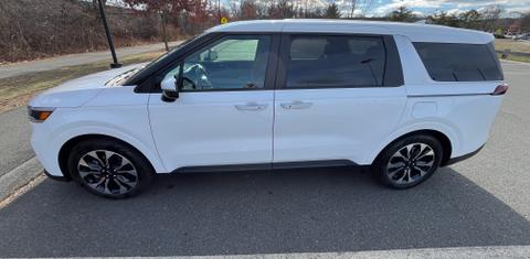 Kia Carnival 2024