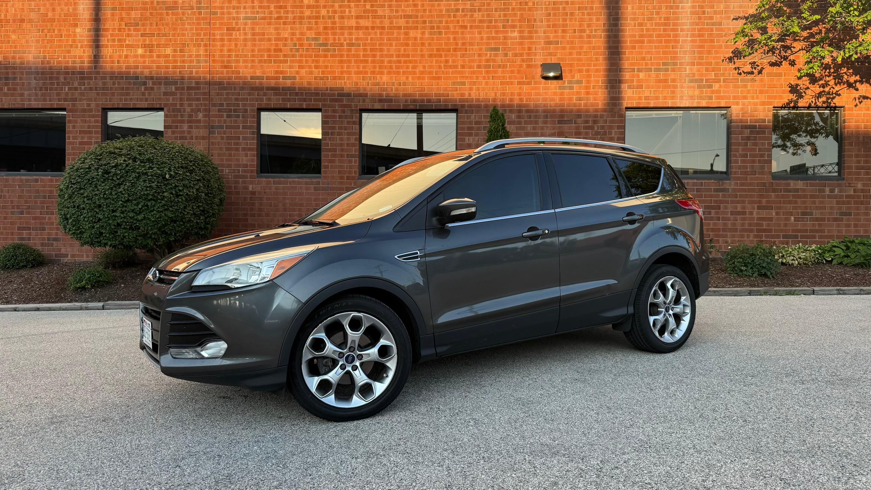 Ford Escape 2016 in Milwaukee, WI