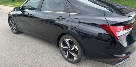Hyundai Elantra Hybrid 2023