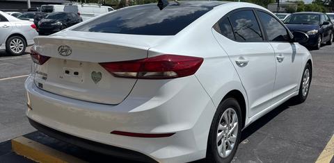 Hyundai Elantra 2017