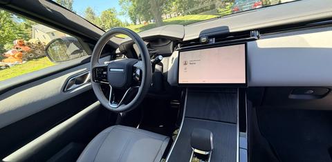 Land Rover Range Rover Velar 2026