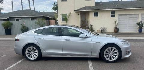 Tesla Model S 2016