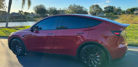 Tesla Model Y 2021
