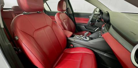 Alfa Romeo Giulia 2021