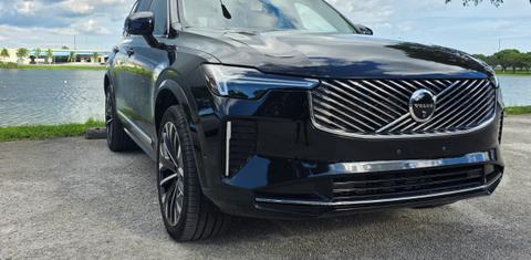 Volvo XC90 2025