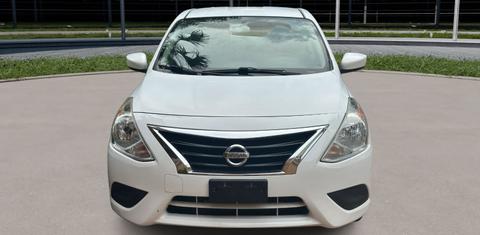 Nissan Versa 2019