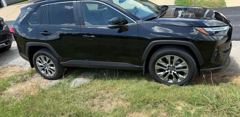 Toyota RAV4 2025